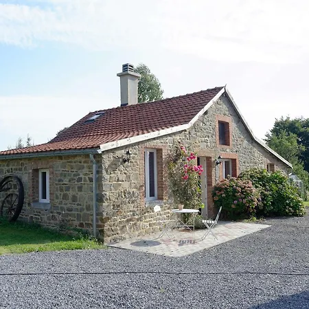 Les Trois Voisins * Bourseigne-Vieille