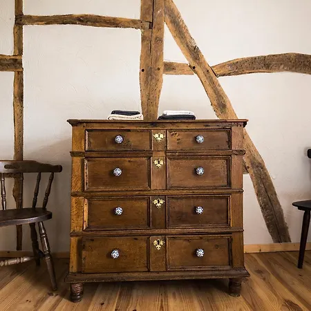 Les Trois Voisins Bourseigne-Vieille