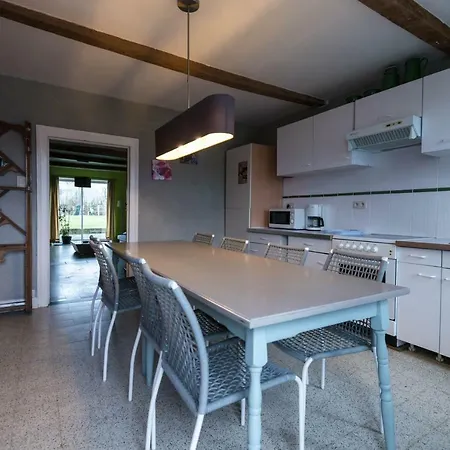 Les Trois Voisins Vakantiehuis Bourseigne-Vieille